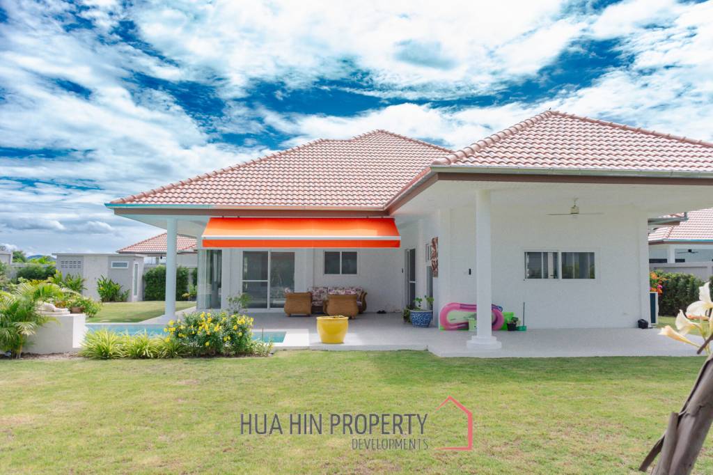 New 3 bed pool villa on a large corner plot