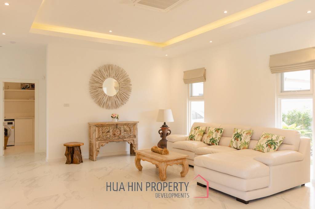 New 3 bed pool villa on a large corner plot