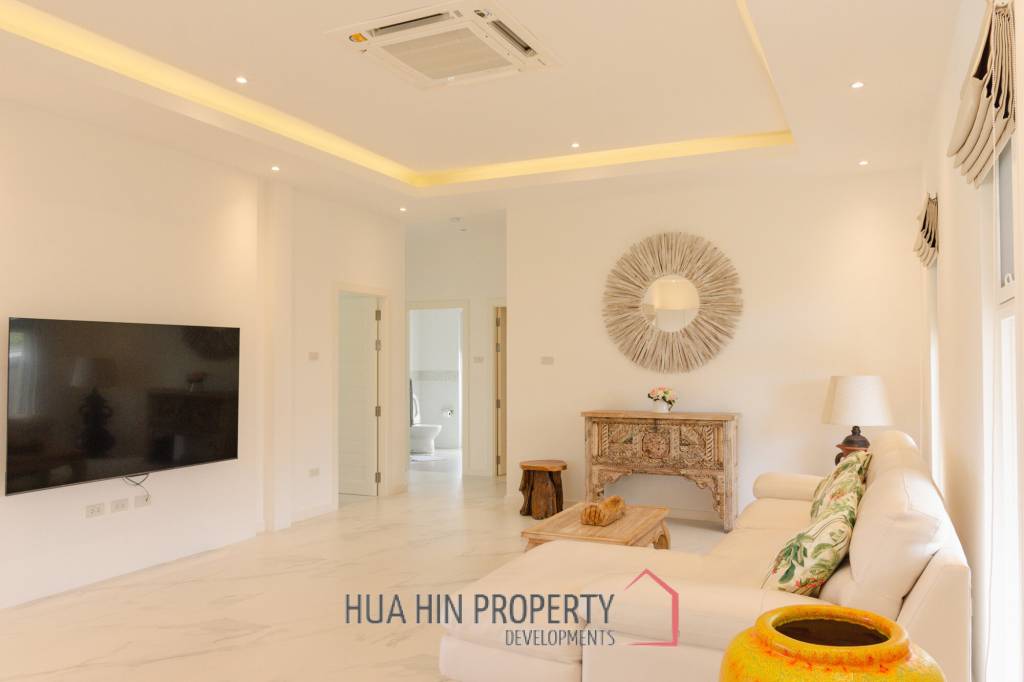 New 3 bed pool villa on a large corner plot