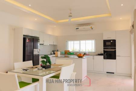 New 3 bed pool villa on a large corner plot
