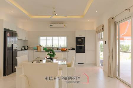 New 3 bed pool villa on a large corner plot