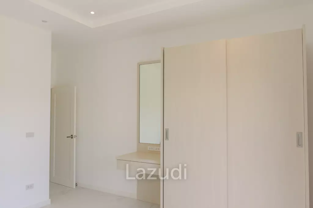 New 3 bed pool villa on a large corner plot