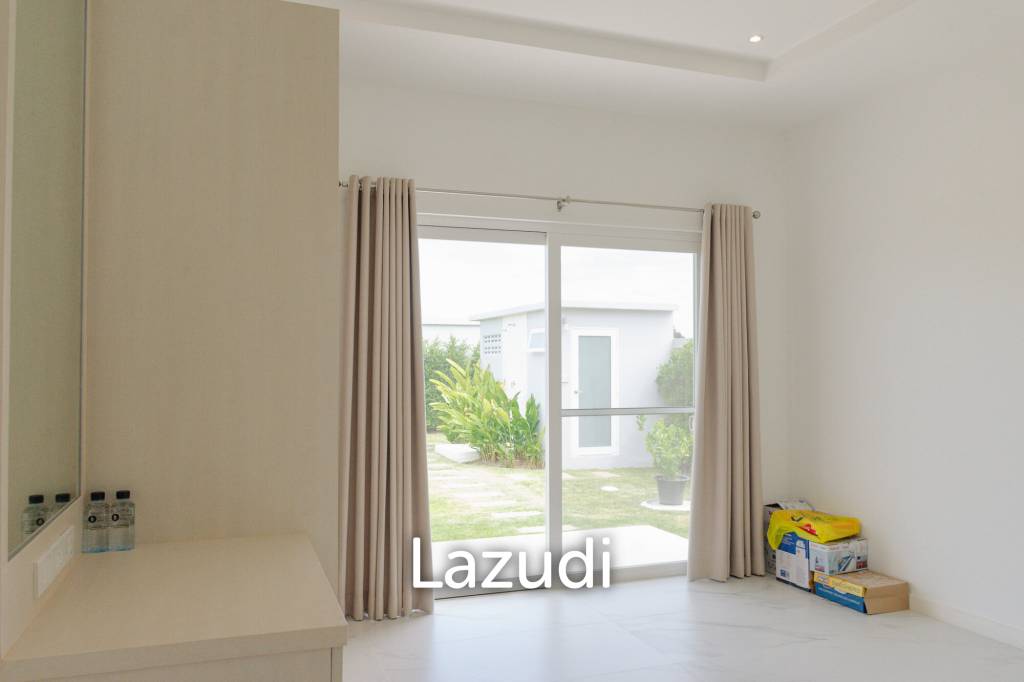 New 3 bed pool villa on a large corner plot
