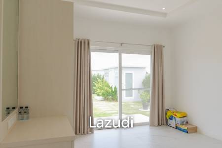 New 3 bed pool villa on a large corner plot