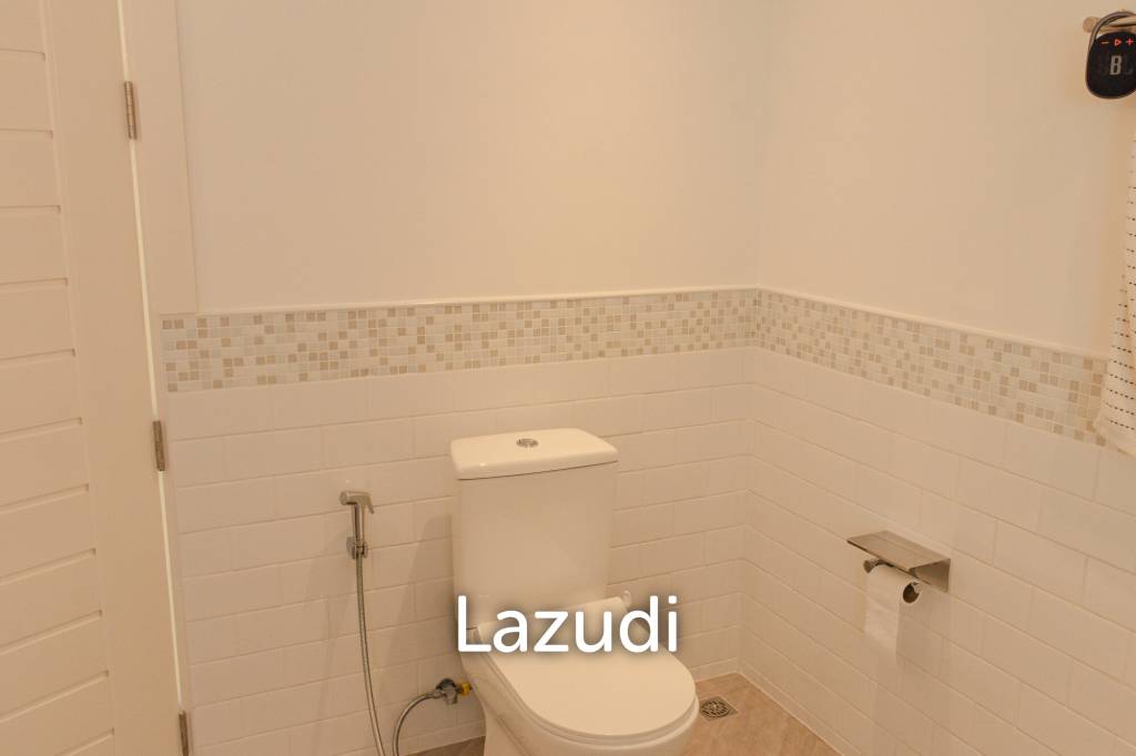 New 3 bed pool villa on a large corner plot