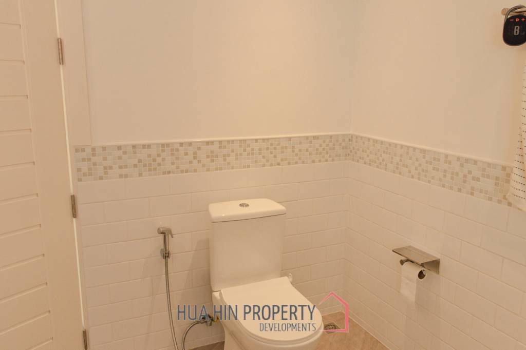New 3 bed pool villa on a large corner plot