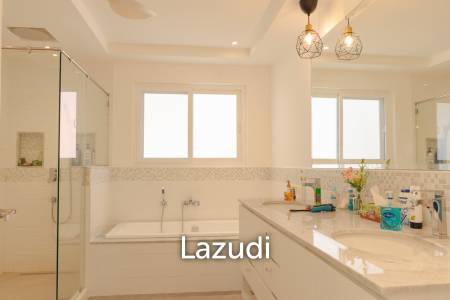New 3 bed pool villa on a large corner plot
