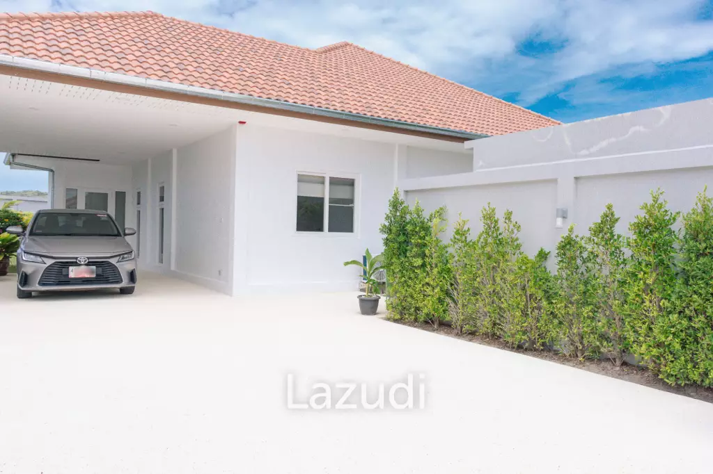 New 3 bed pool villa on a large corner plot