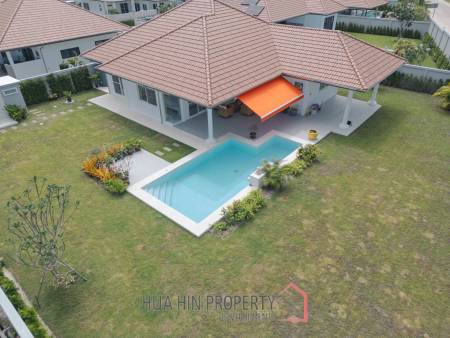 New 3 bed pool villa on a large corner plot