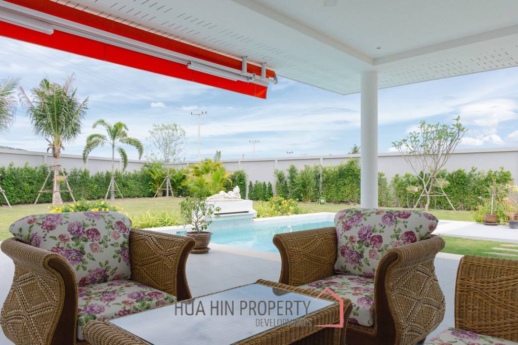 New 3 bed pool villa on a large corner plot
