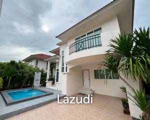 Private 3-Bedroom Pool Villa for Rent – Peaceful Location Near Srifa Market