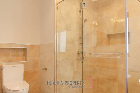 Stunning 3-Bedroom Villa in Hua Hin with Pool
