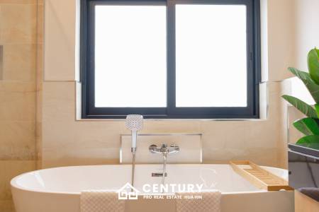 540 ตร.ม 3 เตียง 2 อาบน้ำ วิลล่า For ขาย