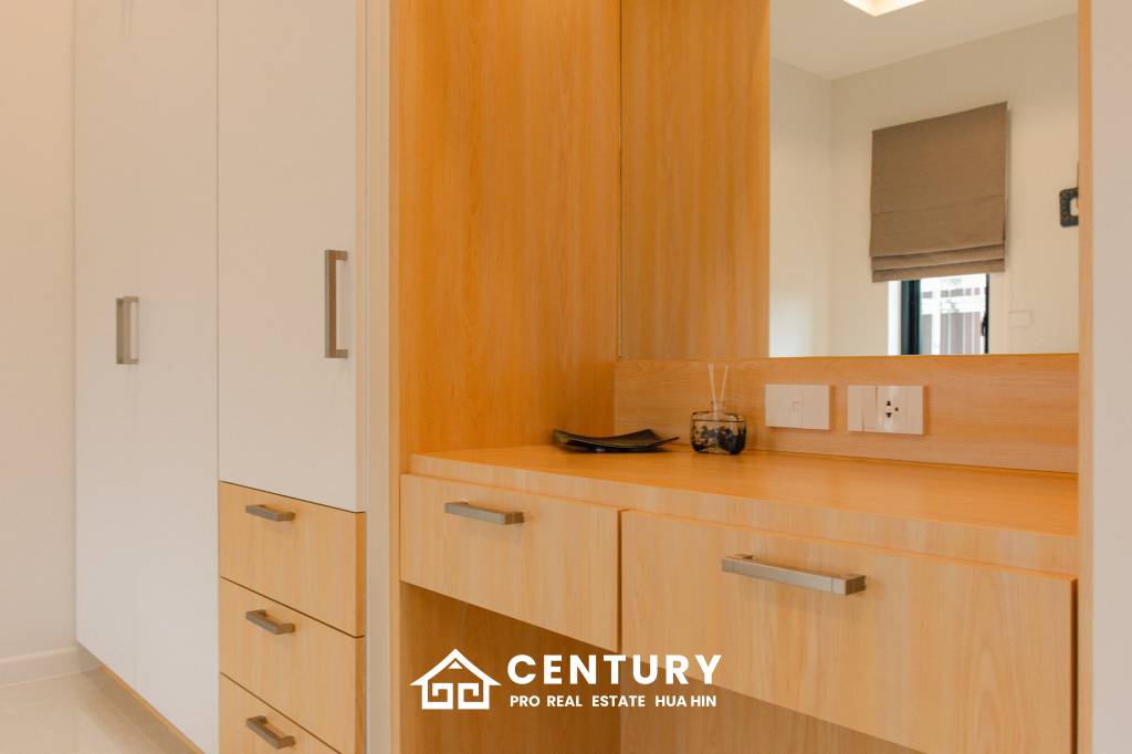 540 ตร.ม 3 เตียง 2 อาบน้ำ วิลล่า For ขาย