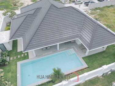 Stunning 3-Bedroom Villa in Hua Hin with Pool