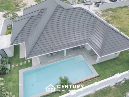 540 ตร.ม 3 เตียง 2 อาบน้ำ วิลล่า For ขาย