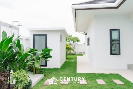 540 ตร.ม 3 เตียง 2 อาบน้ำ วิลล่า For ขาย