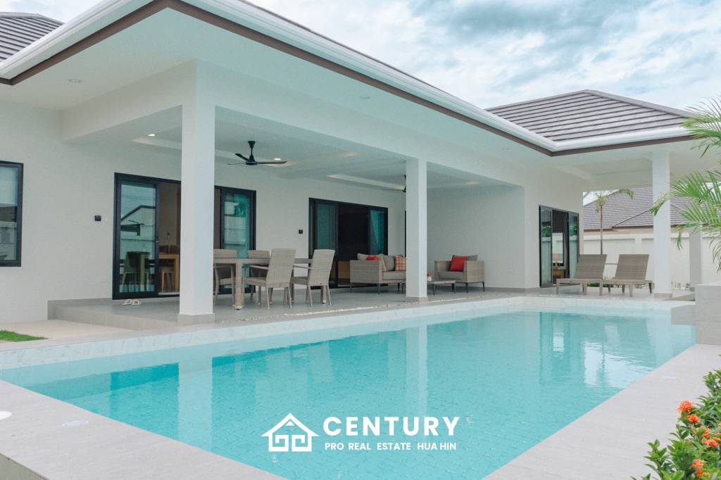 540 ตร.ม 3 เตียง 2 อาบน้ำ วิลล่า For ขาย