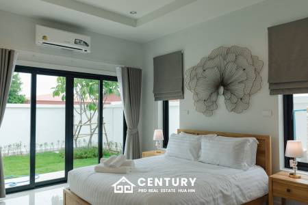 540 ตร.ม 3 เตียง 2 อาบน้ำ วิลล่า For ขาย