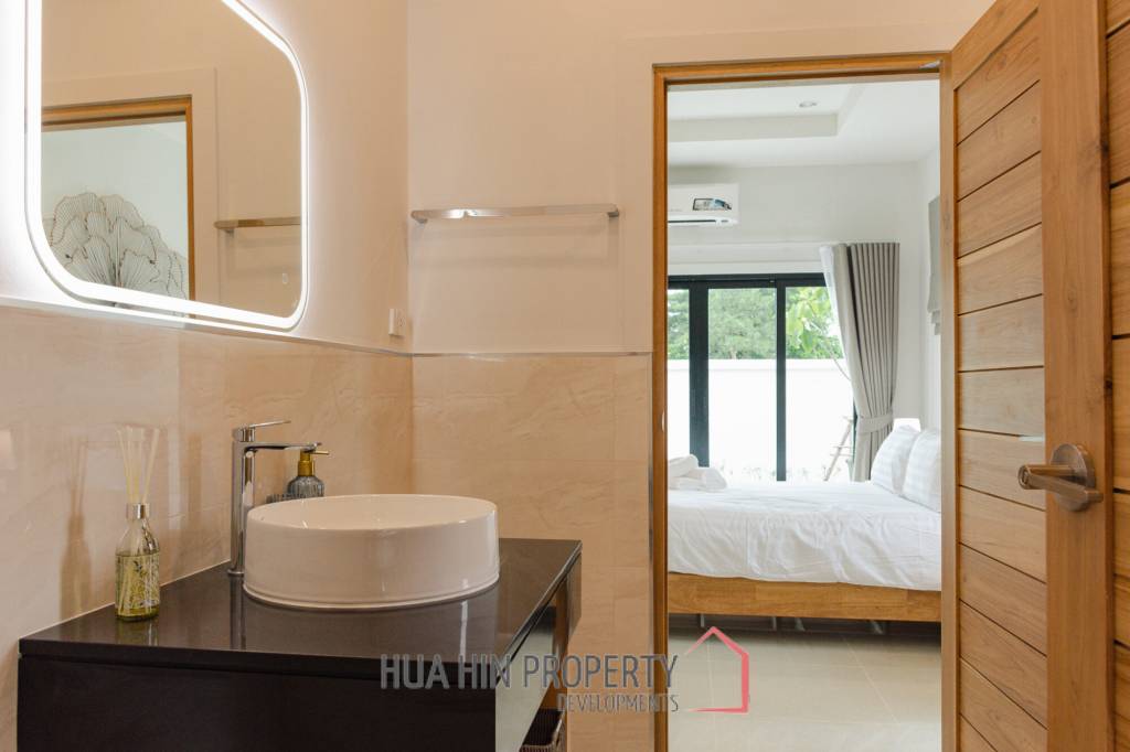 Stunning 3-Bedroom Villa in Hua Hin with Pool