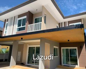 3-Bedroom House with Private Pool for Rent Near BISP