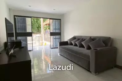 3 Bedrooms 2 Bathrooms 167 SQ.M. Townhouse in Na Kluea