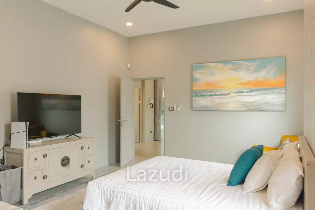 Luxurious 4-Bedroom Villa with Pool in Hua Hin
