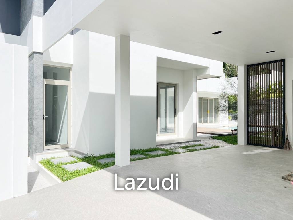 Modern 4-Bedroom Pool Villa In Kathu For Sale