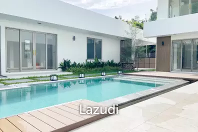 Modern 4-Bedroom Pool Villa In Kathu For Sale