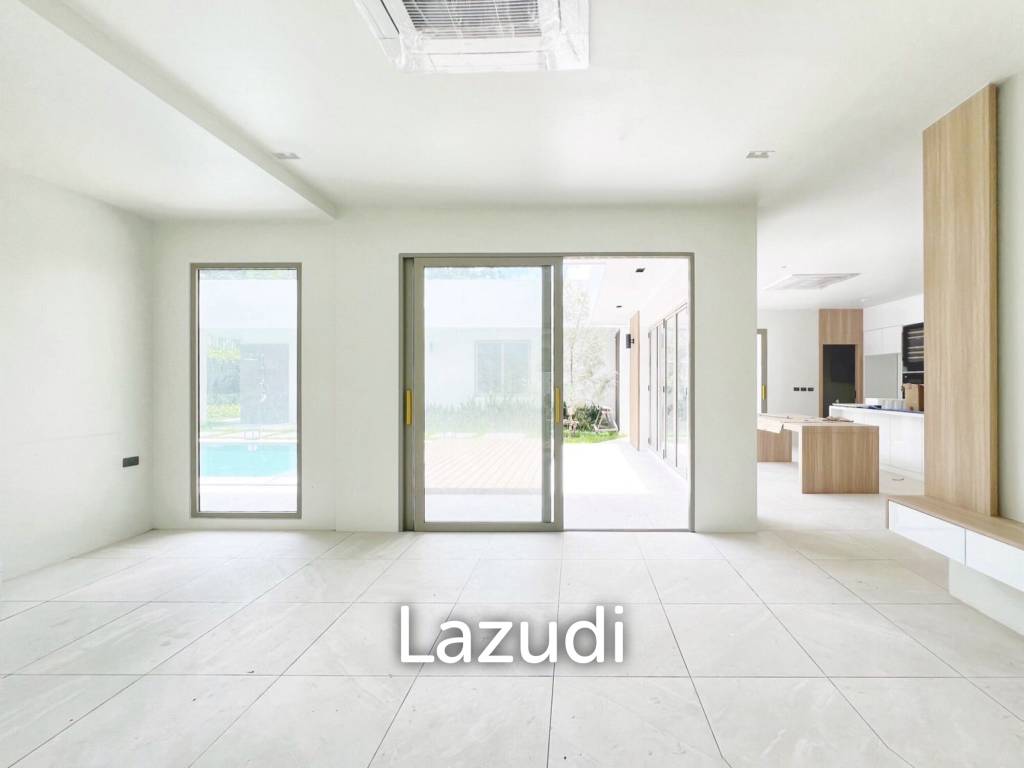 Modern 4-Bedroom Pool Villa In Kathu For Sale