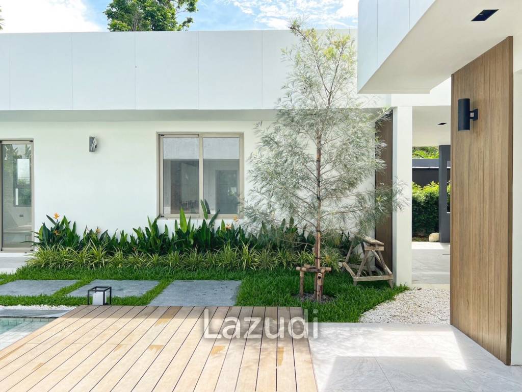 Modern 4-Bedroom Pool Villa In Kathu For Sale