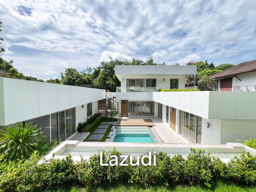 Modern 4-Bedroom Pool Villa In Kathu For Sale