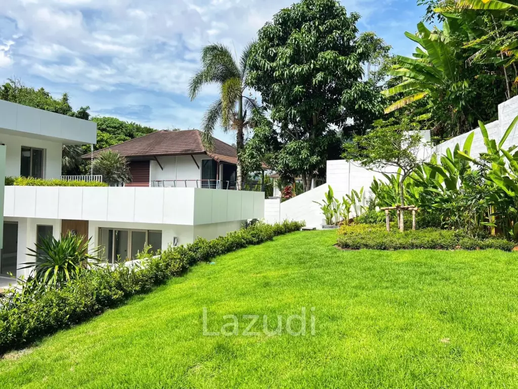 Modern 4-Bedroom Pool Villa In Kathu For Sale