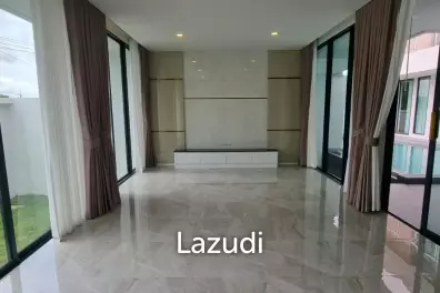 5 Beds 6 Baths 419 SQ.M. Brand New Villa Huay Yai