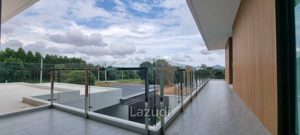 5 Beds 6 Baths 419 SQ.M. Brand New Villa Huay Yai