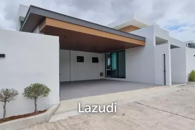 5 Beds 6 Baths 419 SQ.M. Brand New Villa Huay Yai