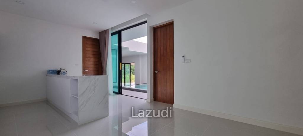 5 Beds 6 Baths 419 SQ.M. Brand New Villa Huay Yai