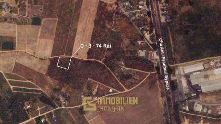 Ausgedehntes 374 Sq.Wa. ( 1.496 qm) Grundstück in Hin Lek Fai in der Nähe der Umgehungsstraße