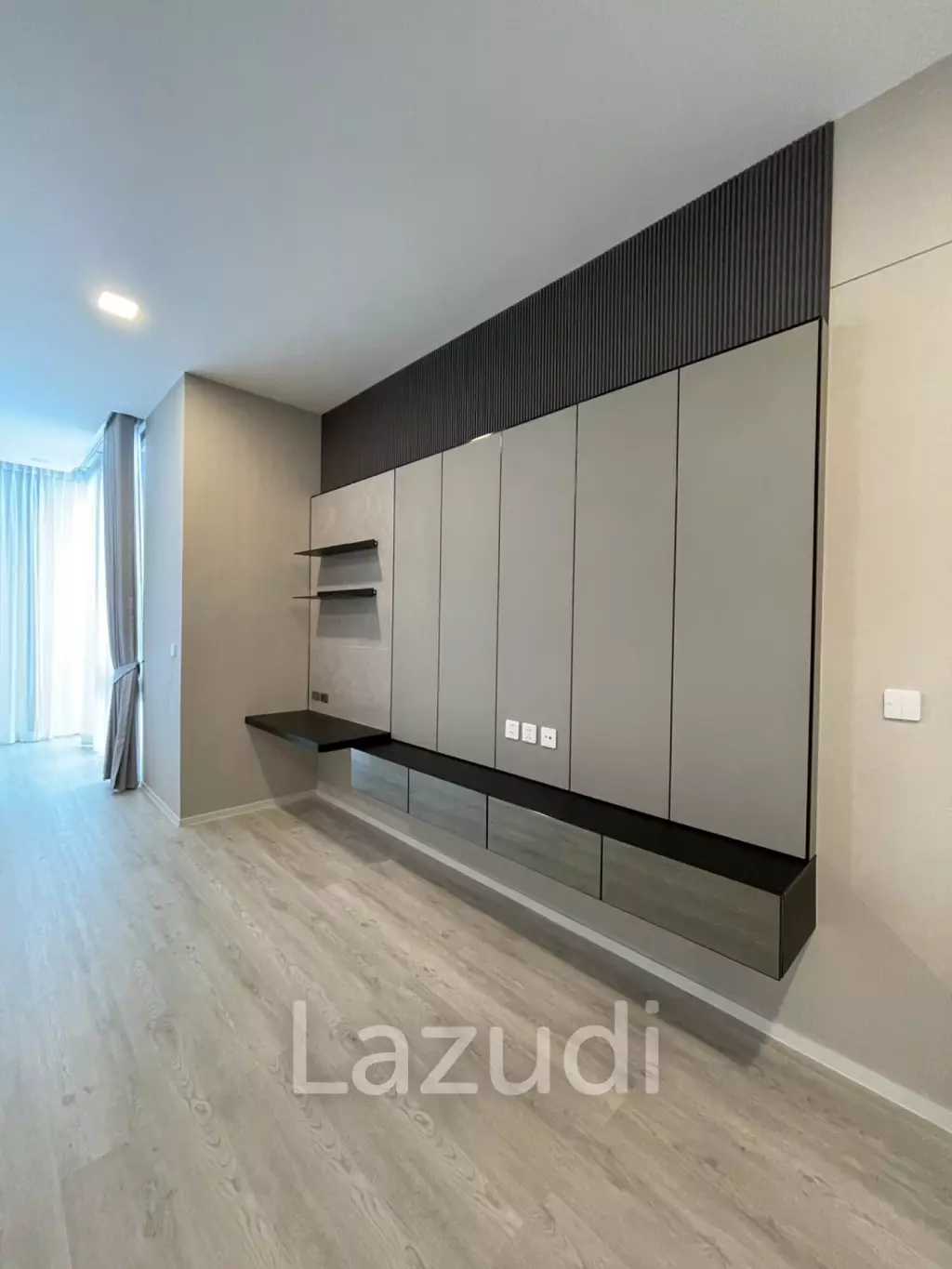 4 Bed 5 Bath 421 SQ.M VIVE2 Krungthep Kreetha