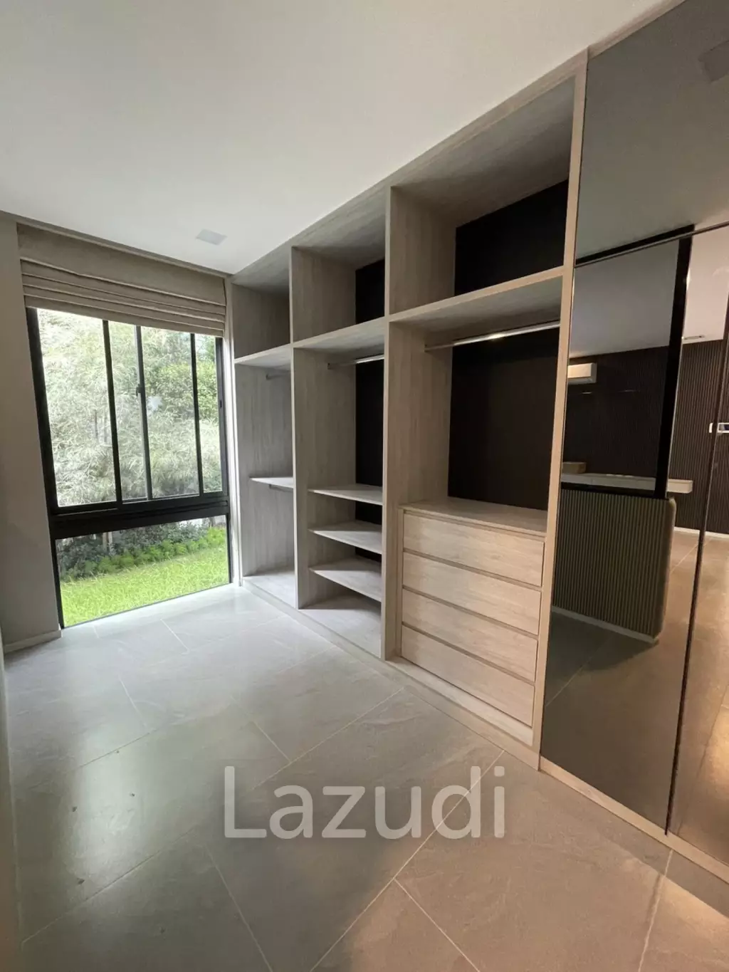 4 Bed 5 Bath 421 SQ.M VIVE2 Krungthep Kreetha