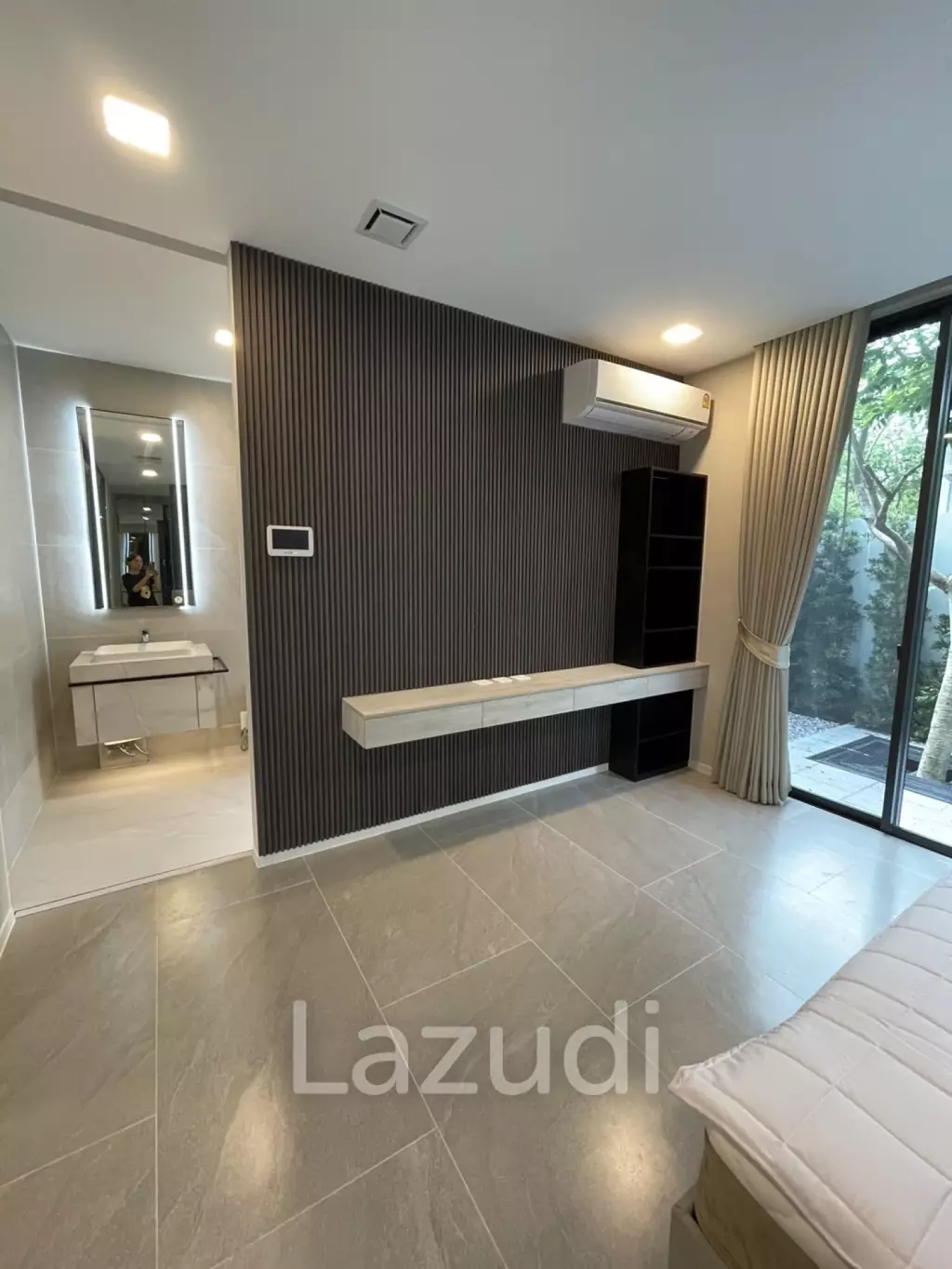4 Bed 5 Bath 421 SQ.M VIVE2 Krungthep Kreetha