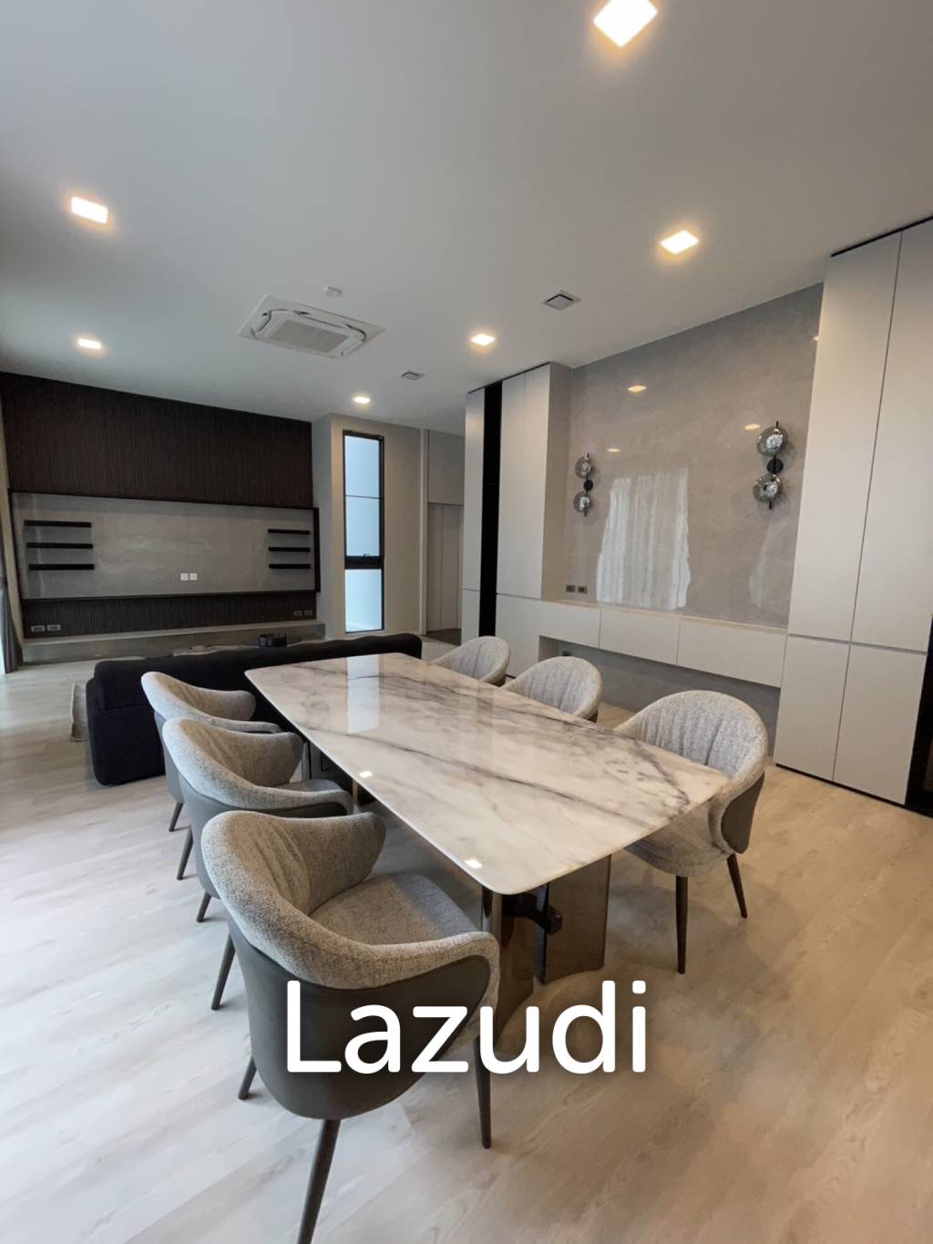 4 Bed 5 Bath 421 SQ.M VIVE2 Krungthep Kreetha