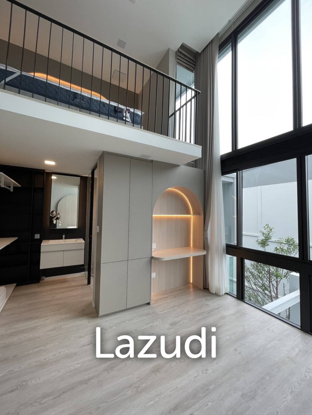 4 Bed 5 Bath 421 SQ.M VIVE2 Krungthep Kreetha