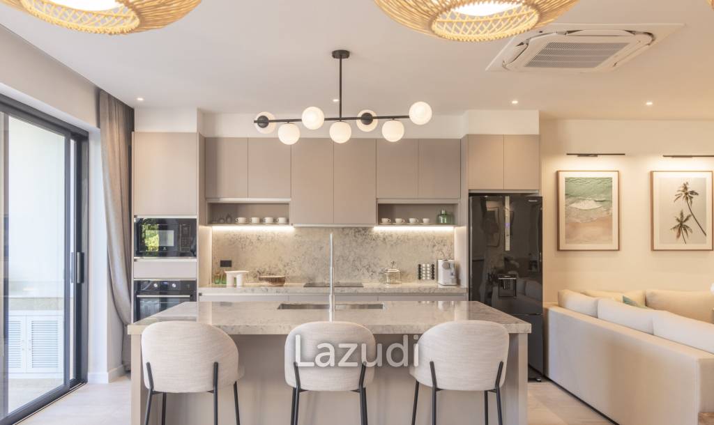 3-Bedroom Pool Villa with Chalong Bay View