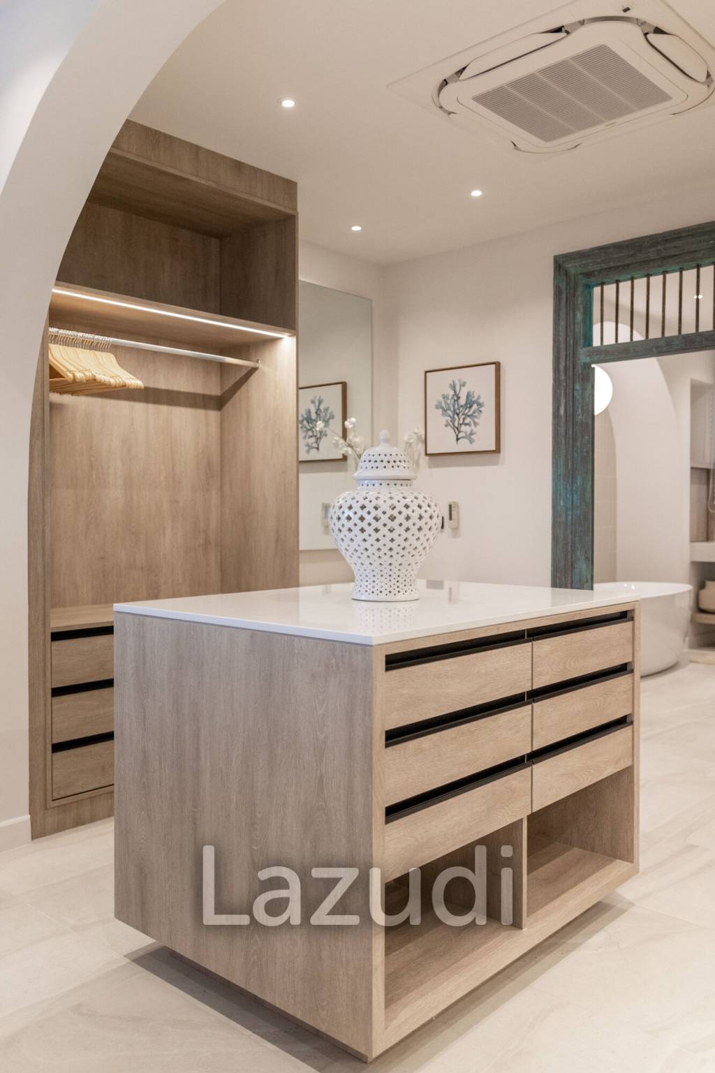 3-Bedroom Pool Villa with Chalong Bay View