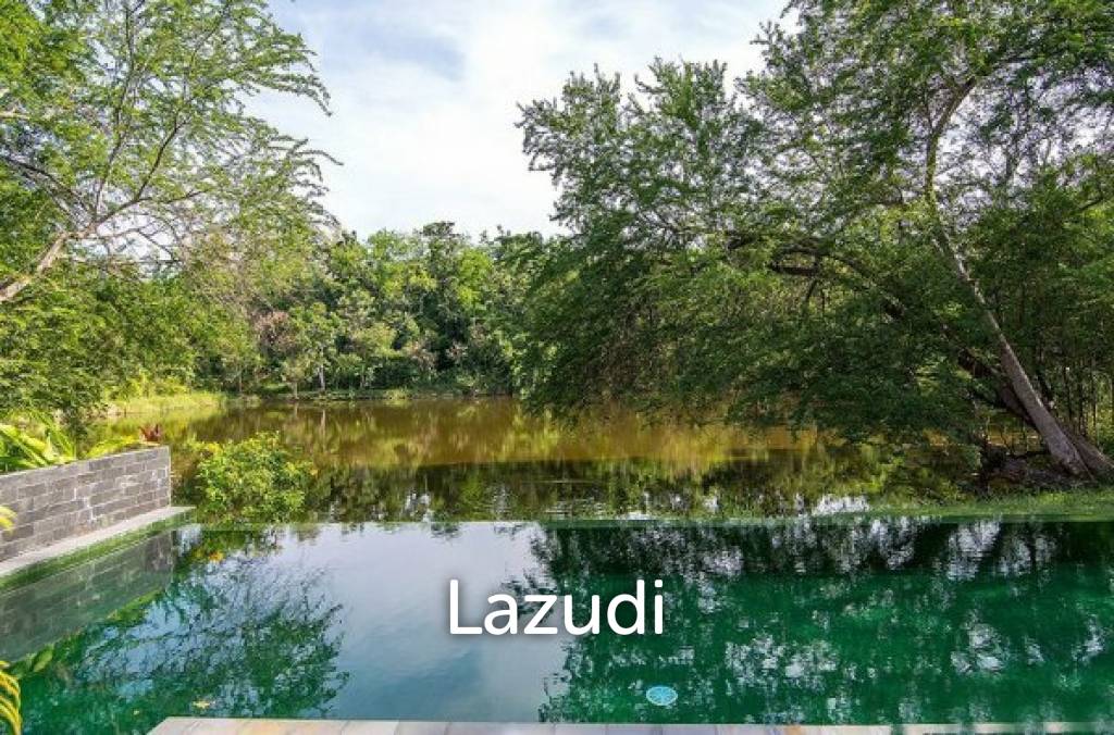 2,000 Sqm 5 Bed 5 Bath Villa For Sale