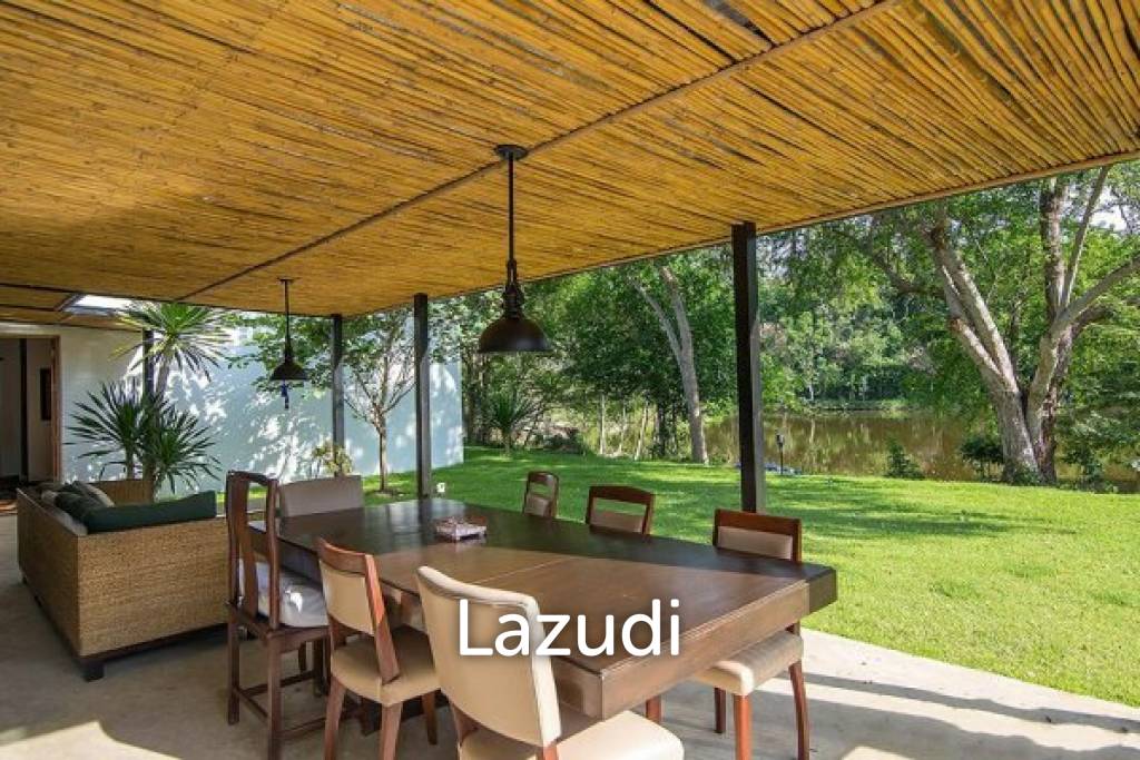 2,000 Sqm 5 Bed 5 Bath Villa For Sale