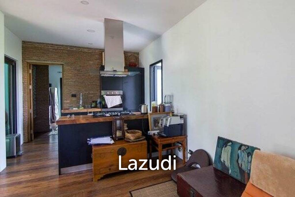 2,000 Sqm 5 Bed 5 Bath Villa For Sale