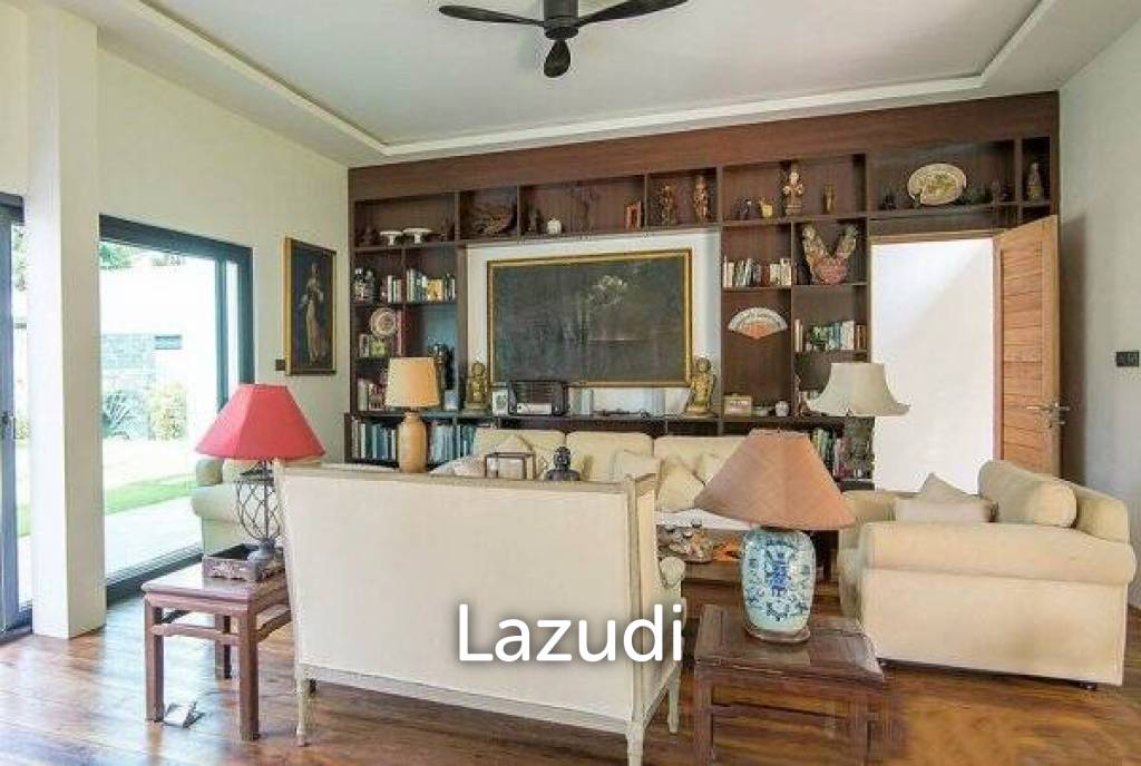 2,000 Sqm 5 Bed 5 Bath Villa For Sale