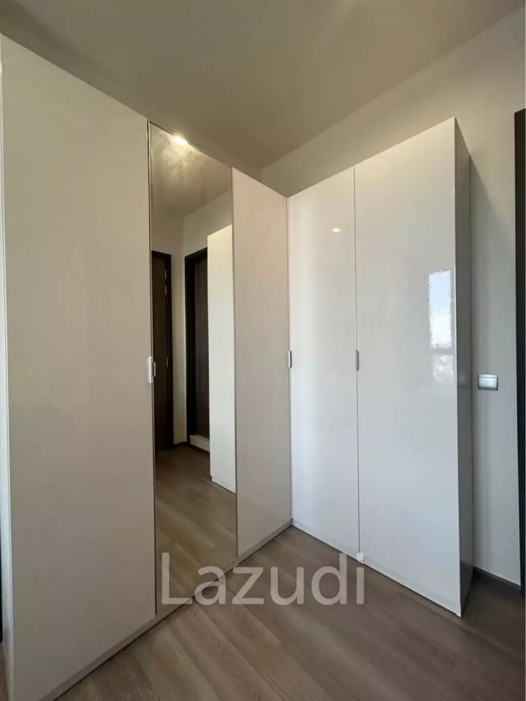 1 Bed 1 Bath 45 SQ.M RHYTHM Charoenkrung Pavilion